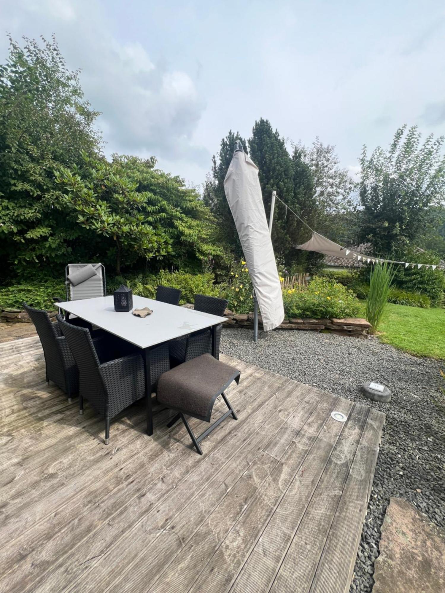 Moderne Familienfreundliche Wohnung Am Waldrand Von Pruem Mit Terrasse Exterior photo